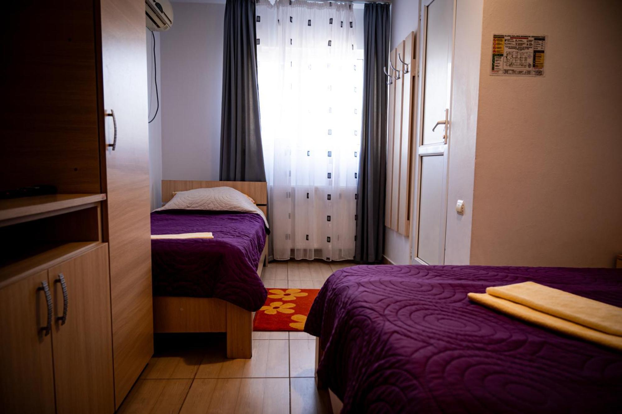 Casa La Dinamo Hotell Două Mai Eksteriør bilde
